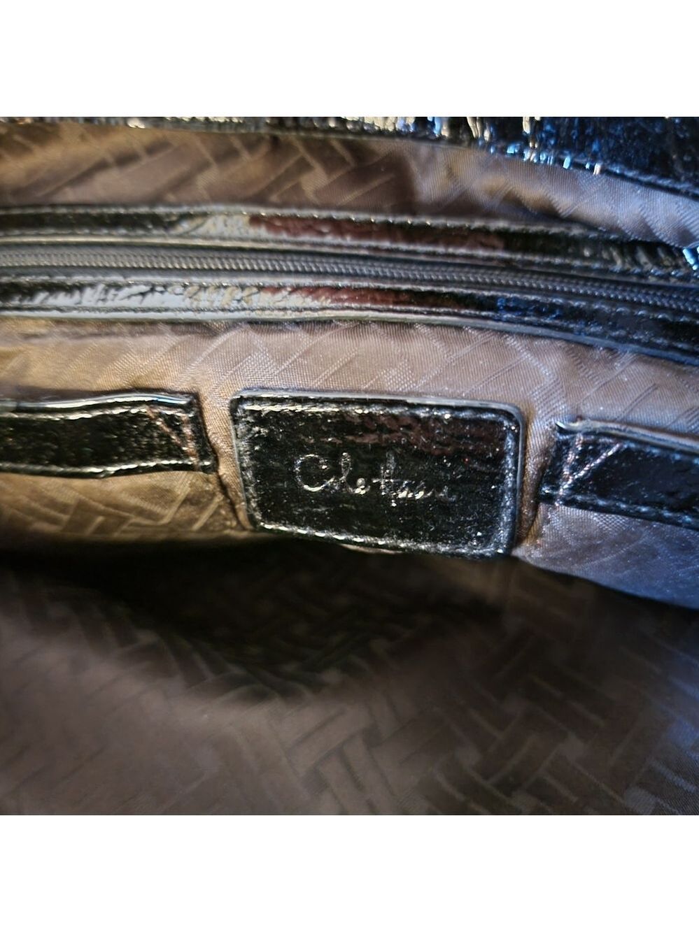 Cole Haan Patent Leather Shoulder Bag – Black Glossy Hobo Style - Picture 5 of 7